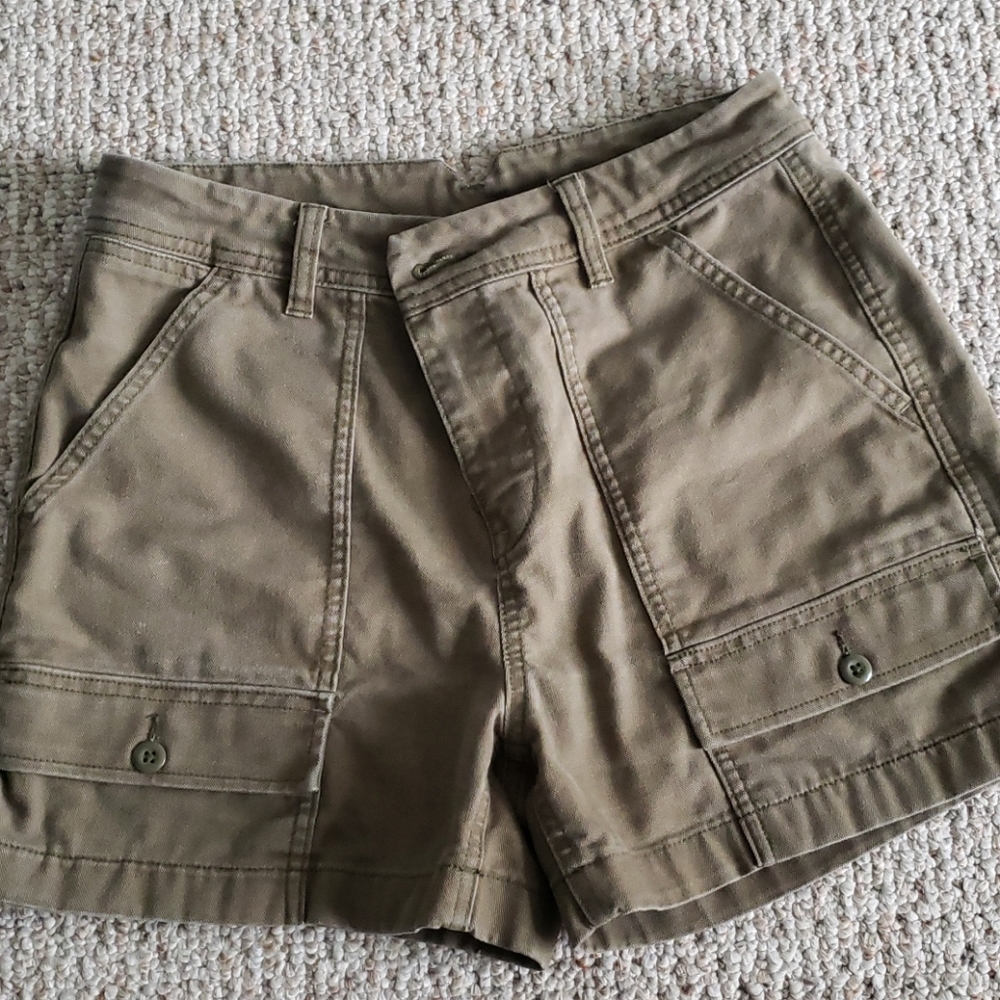 REI trailsmith shorts size 8